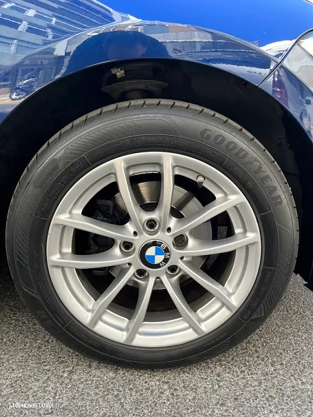 BMW 116 d EfficientDynamics - 8