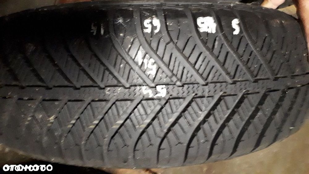 Goodyear 185/65/15 nr 54 - 1