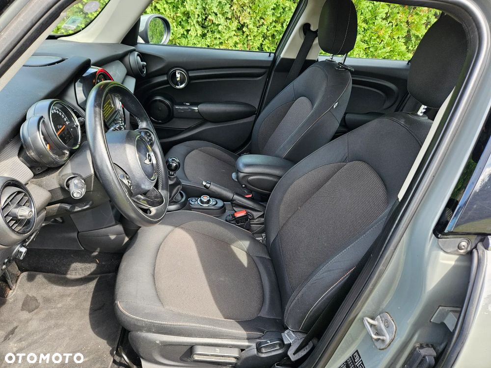 MINI Cooper Classic Trim - 9