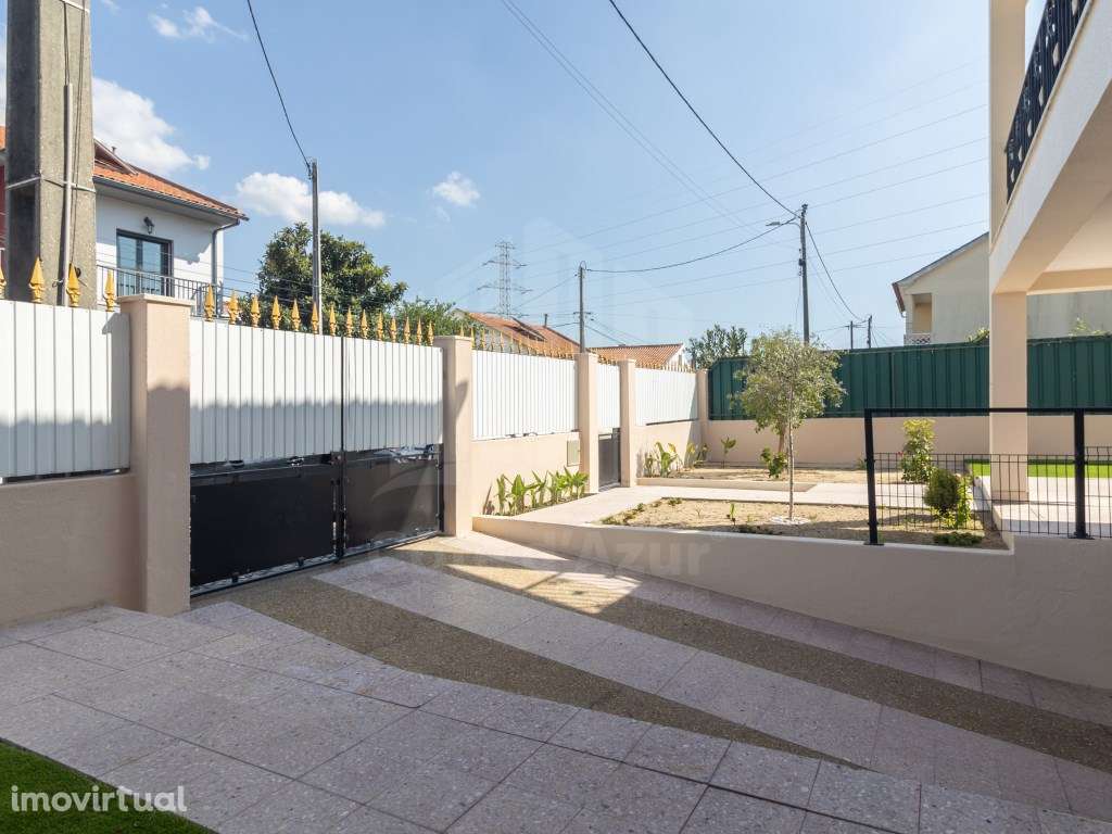 Moradia T2+1 em Quinta do Conde - Grande imagem: 5/47