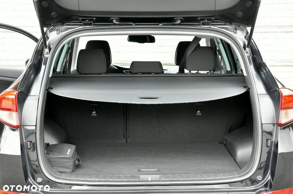 Hyundai Tucson blue 1.7 CRDi 2WD Passion Plus - 11