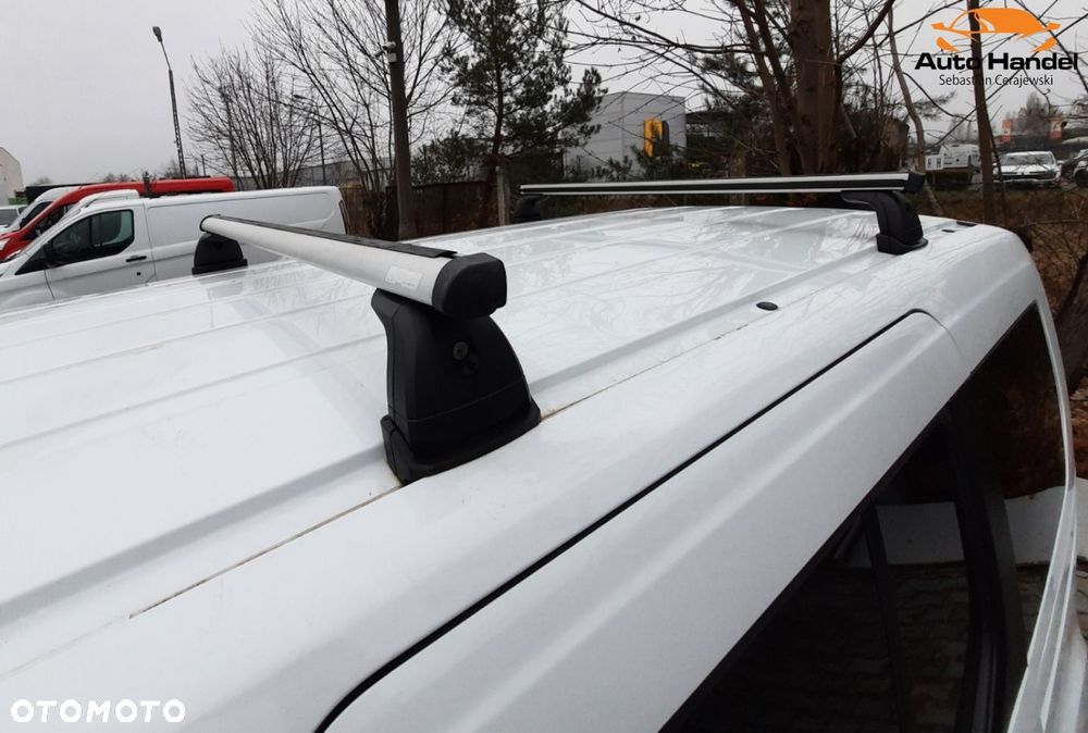 Ford Transit Connect - 36