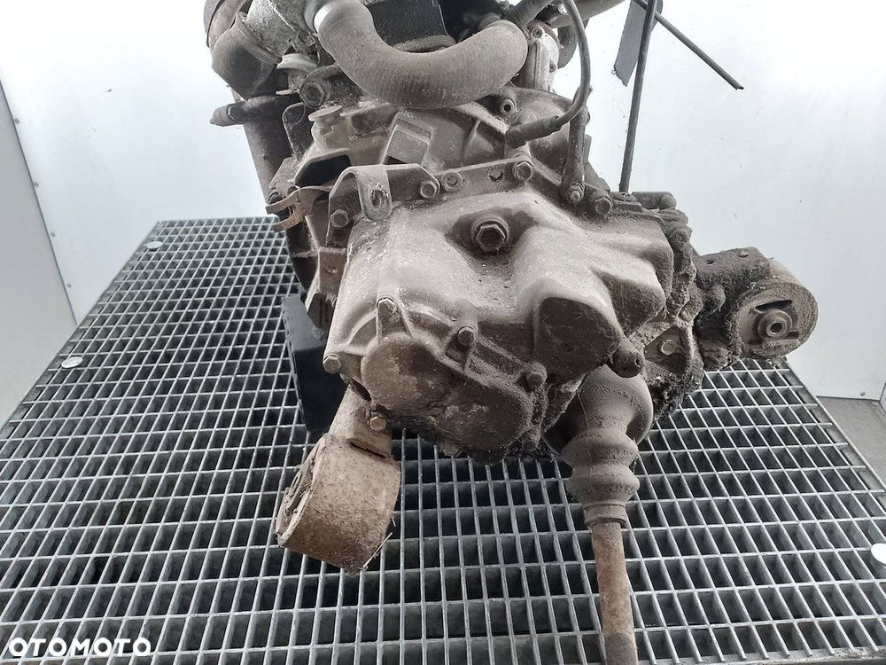 SILNIK KOMPLETNY+ SKRZYNIA BIEGÓW TRABANT 601 TL-023  030103021B  0.6 - 5