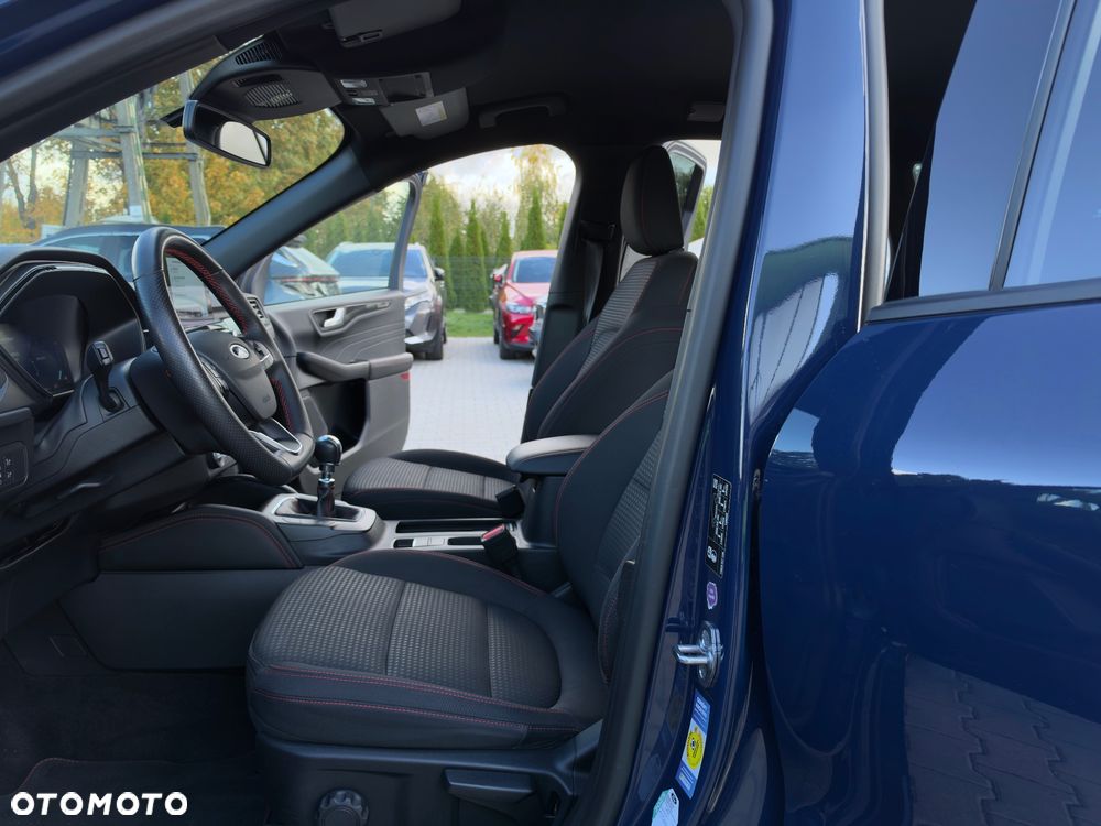 Ford Kuga - 33