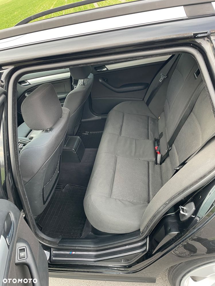 BMW Seria 3 318i - 10