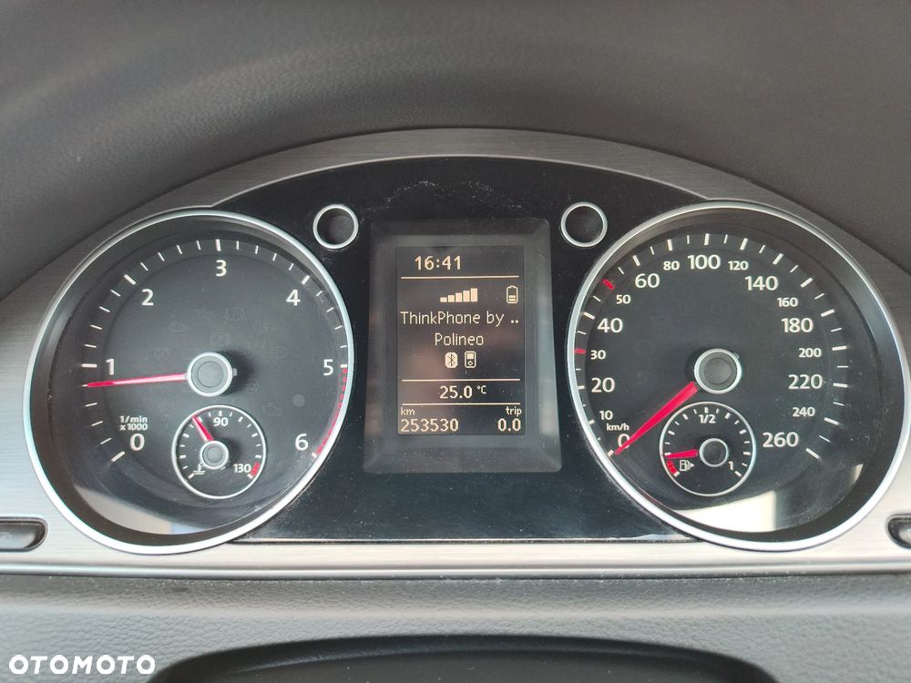 Volkswagen Passat 2.0 TDI 4Mot Comfortline - 14