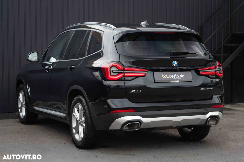 BMW X3 xDrive20d AT Luxury Line - 30