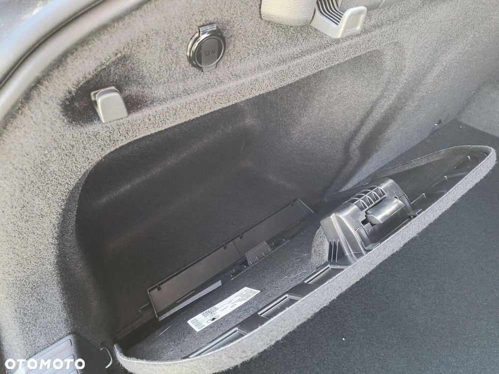 Skoda Superb 2.0 TSI Sportline DSG - 20