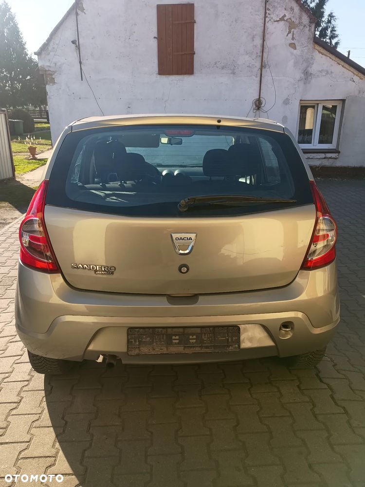 Dacia Sandero 1.2 16V - 7