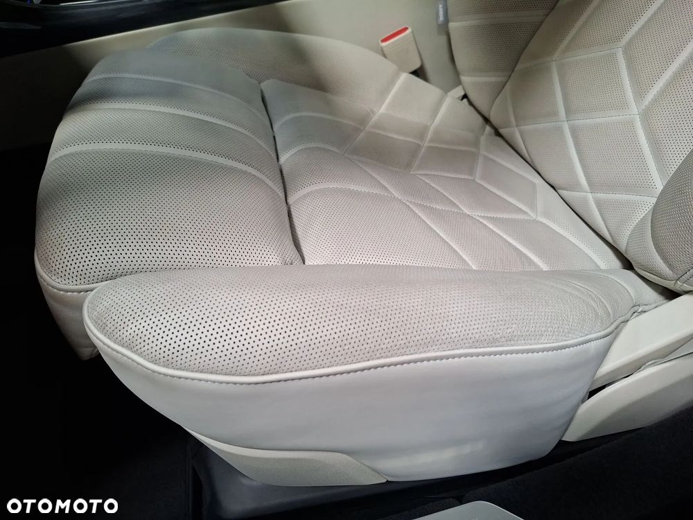 BMW Seria 7 740d xDrive mHEV M Sport sport - 13