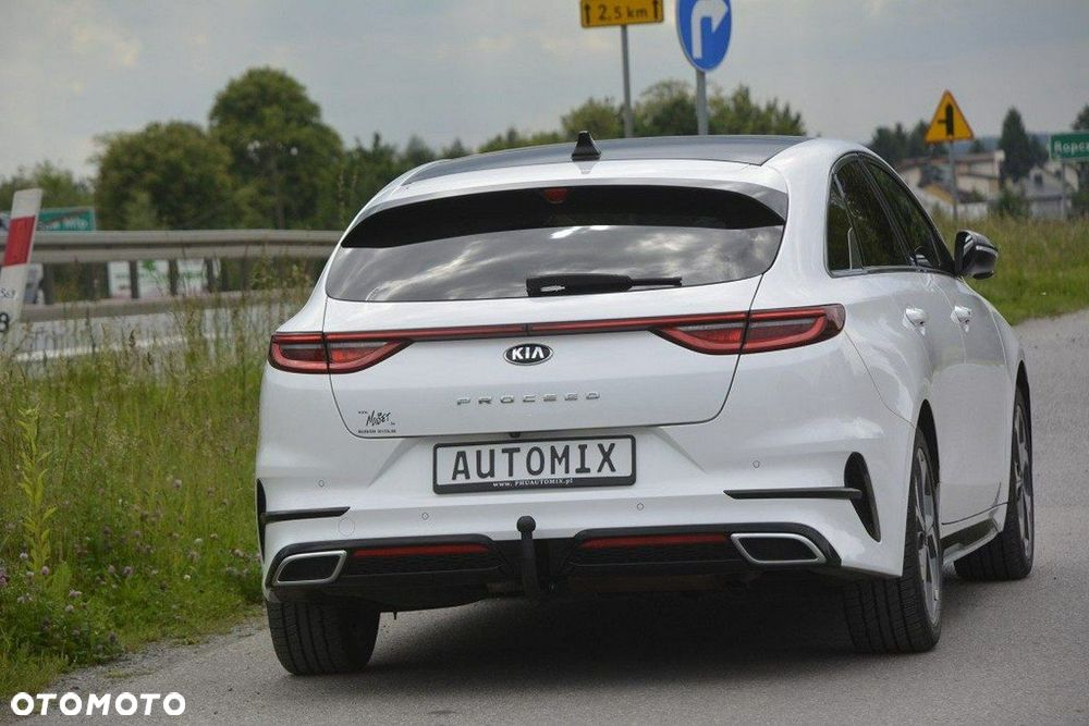Kia ProCeed 1.6 CRDi SCR GT LINE - 6