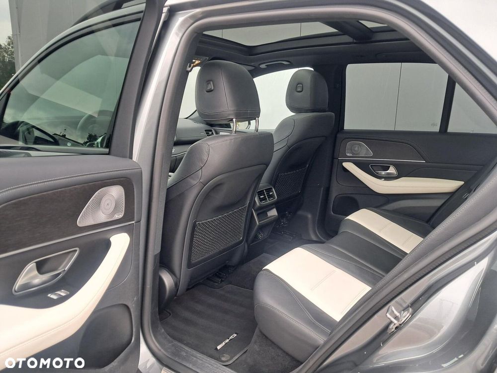 Mercedes-Benz GLE - 25