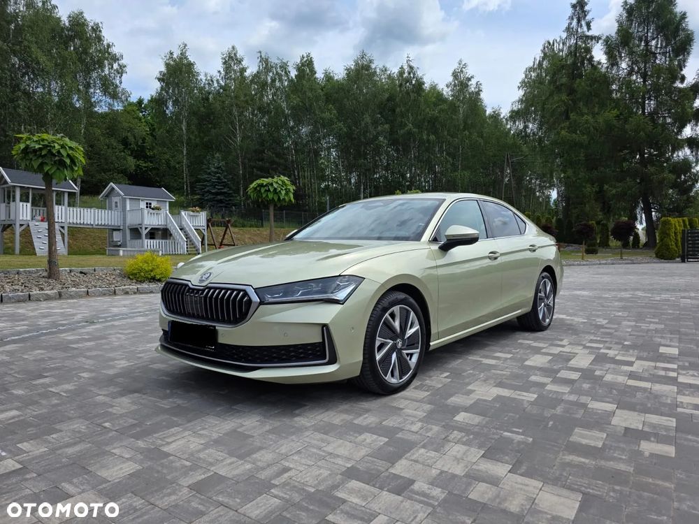 Skoda Superb 2.0 TDI SCR Selection DSG - 1