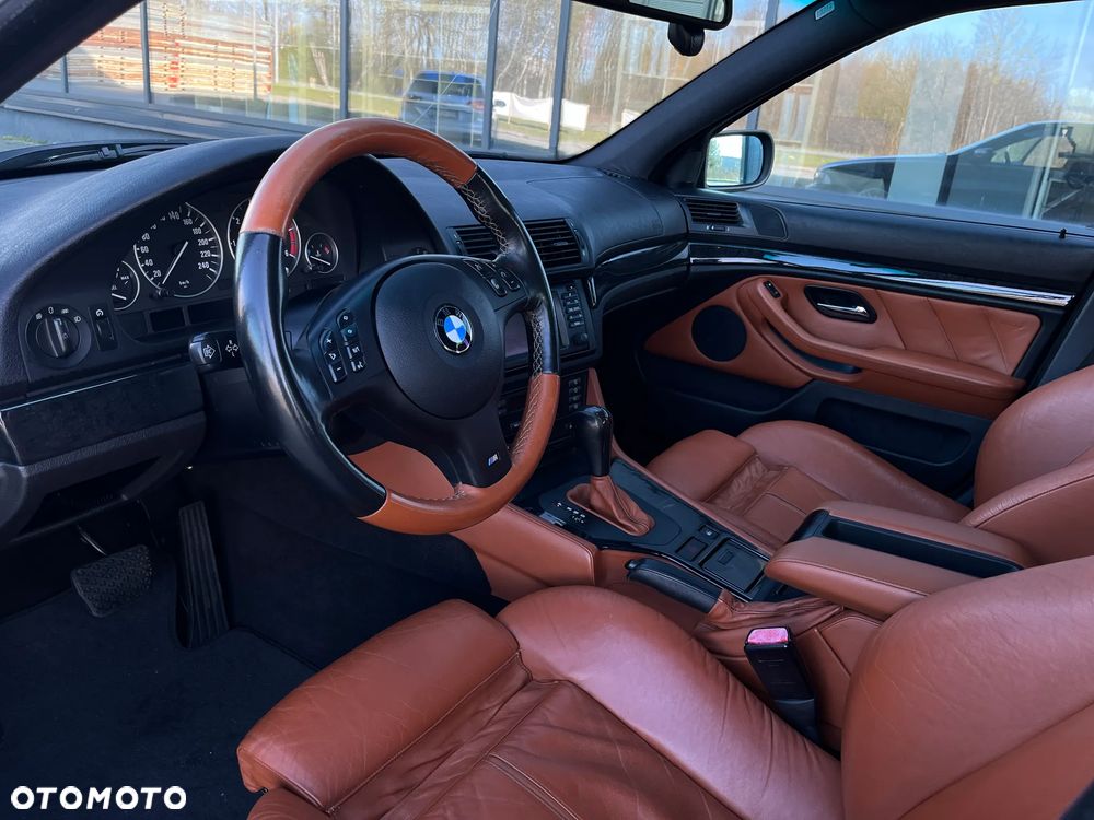 BMW Seria 5 - 16