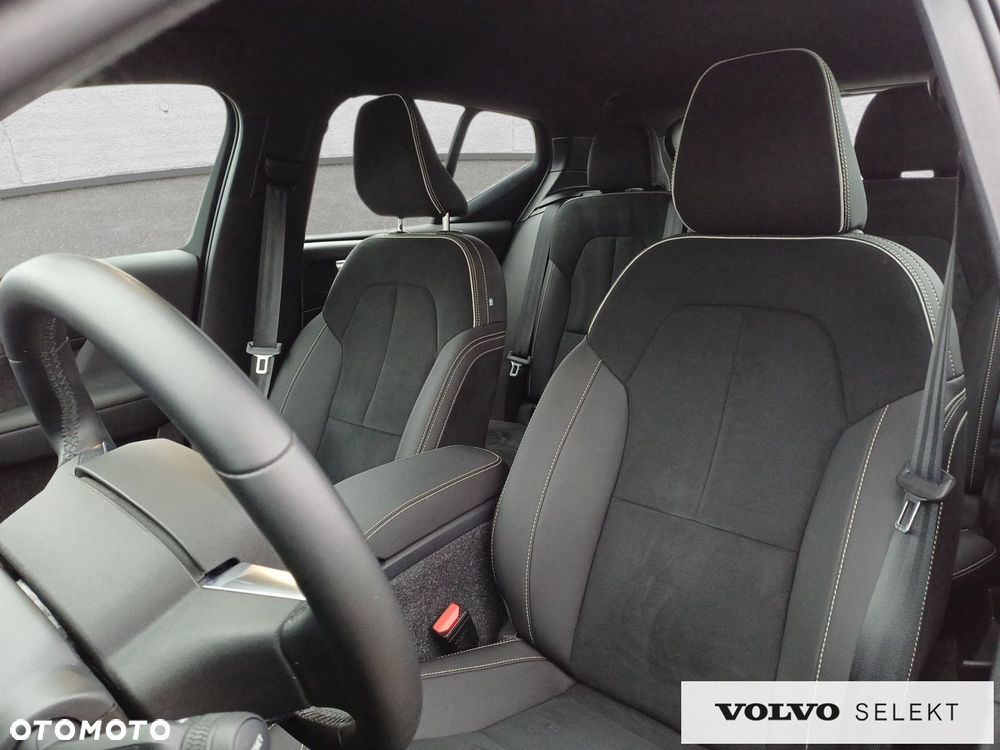 Volvo XC 40 - 12