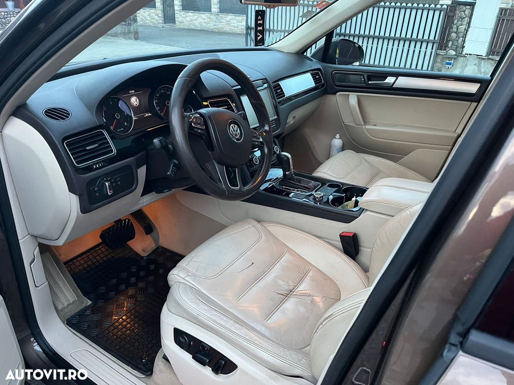 Volkswagen Touareg 3.0 V6 TDI BMT - 6