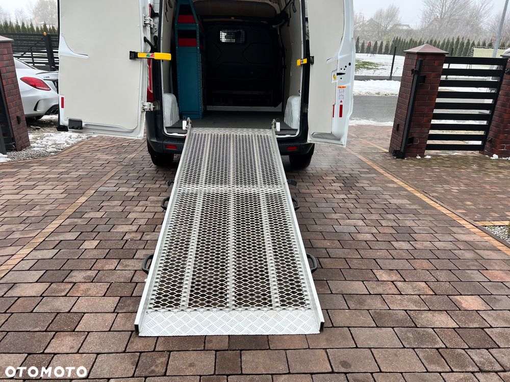 Ford Transit Custom - 34