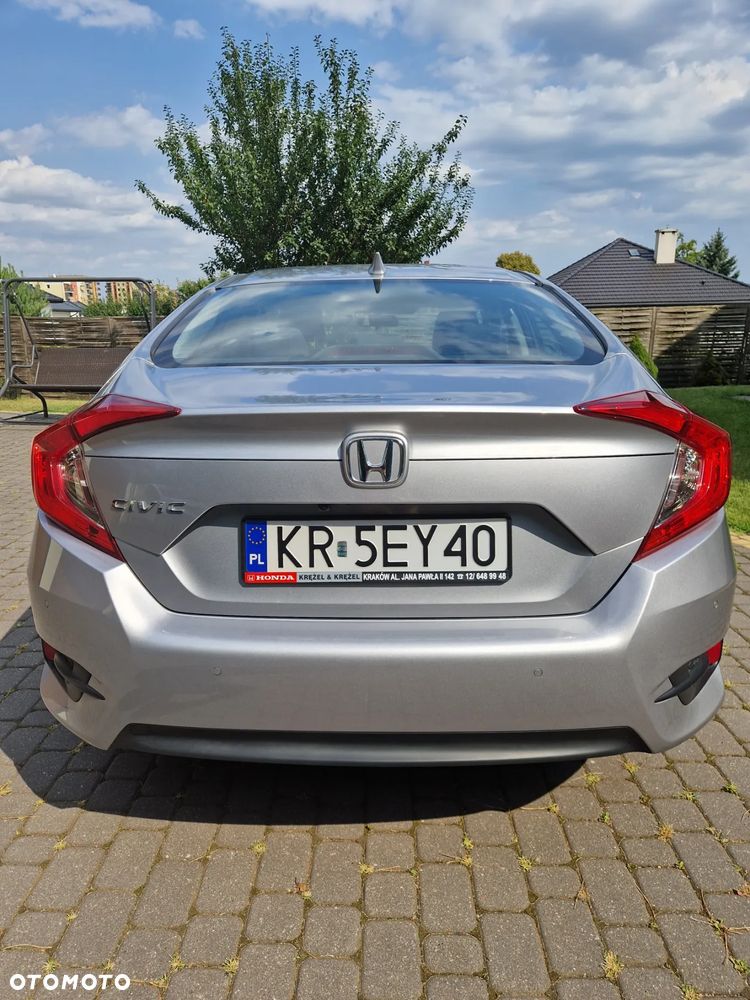 Honda Civic 1.5 T Elegance - 11