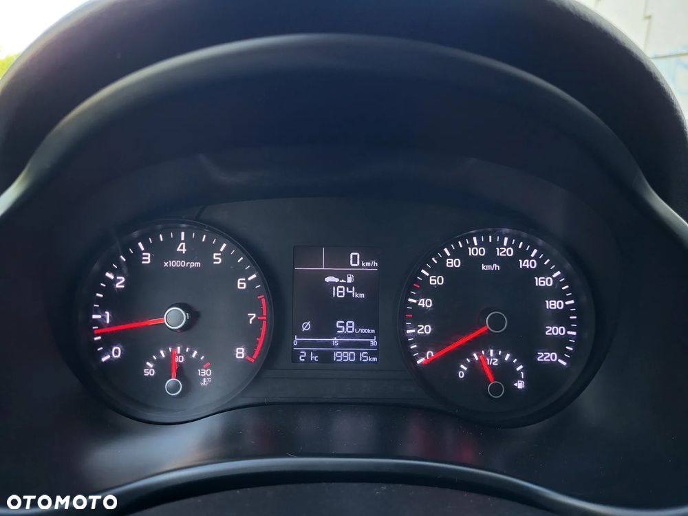 Kia Rio - 9