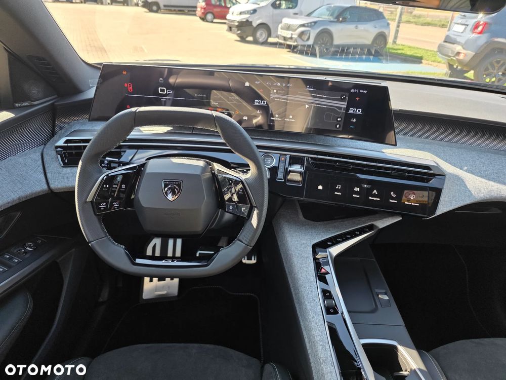 Peugeot 3008 1.2 PureTech mHEV GT E-DCS6 - 7