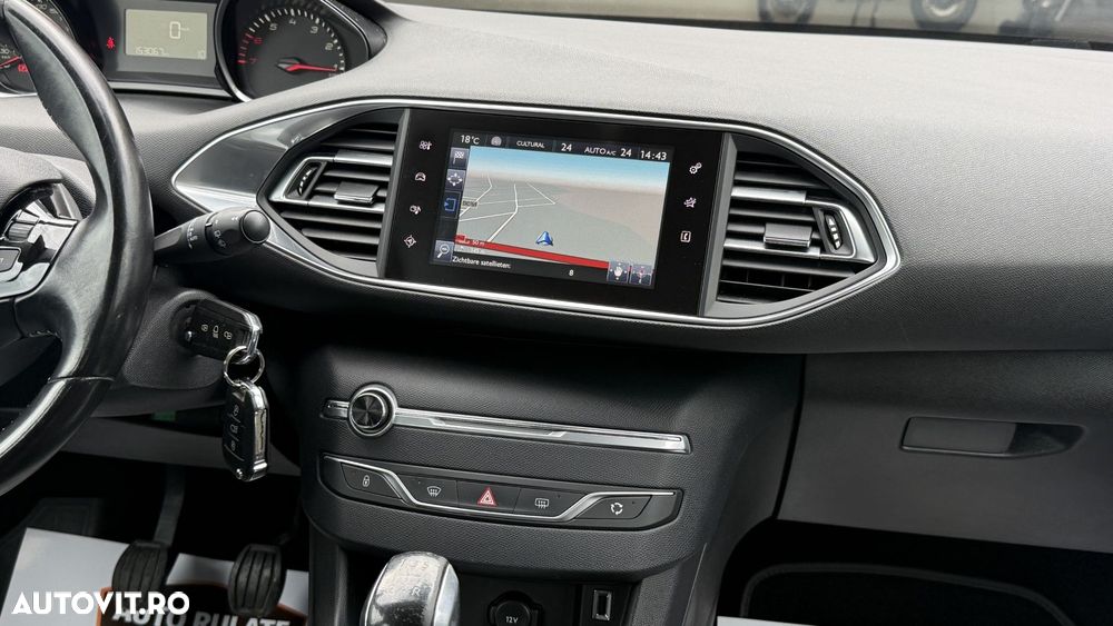 Peugeot 308 - 15