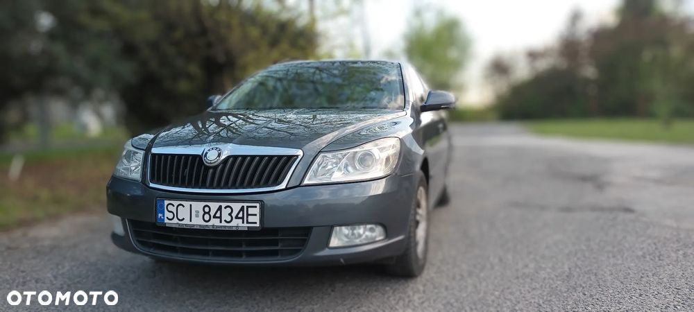 Skoda Octavia 1.6 - 6