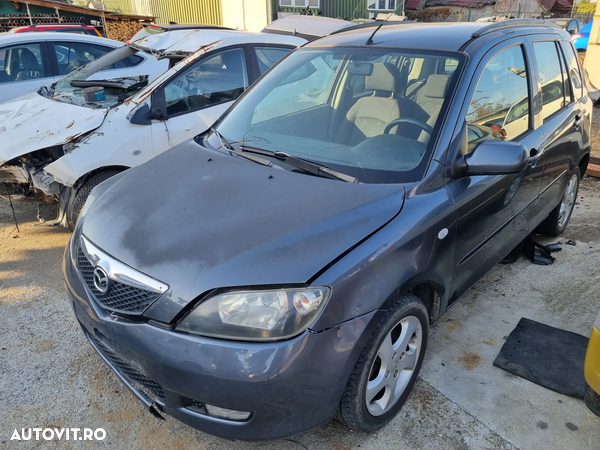 Dezmembram Mazda 2, an 2004, 1.4 TDCI, cutie viteze manuala