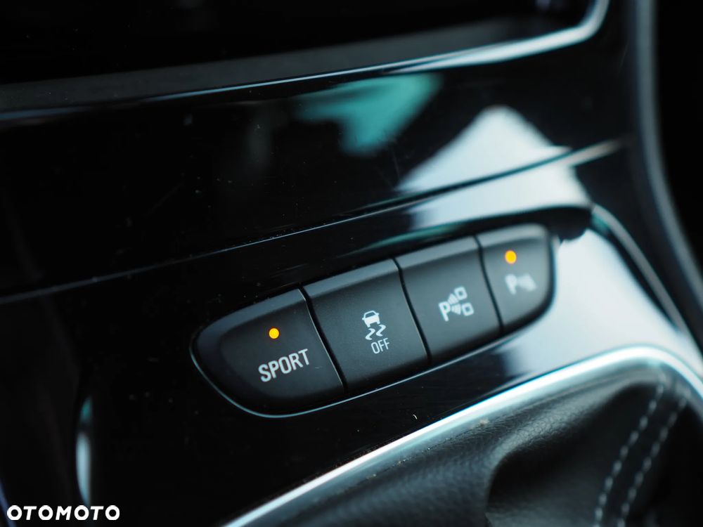 Opel Astra 1.6 D (CDTI) Start/Stop Sports Tourer Innovation - 23