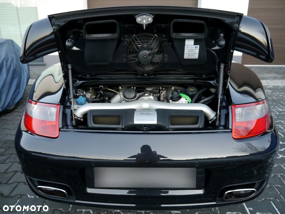 Porsche 911 Turbo Tiptronic S - 16