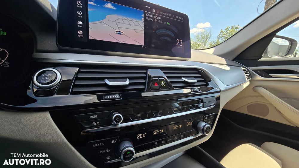 BMW Seria 5 530e Aut. Luxury Line - 8