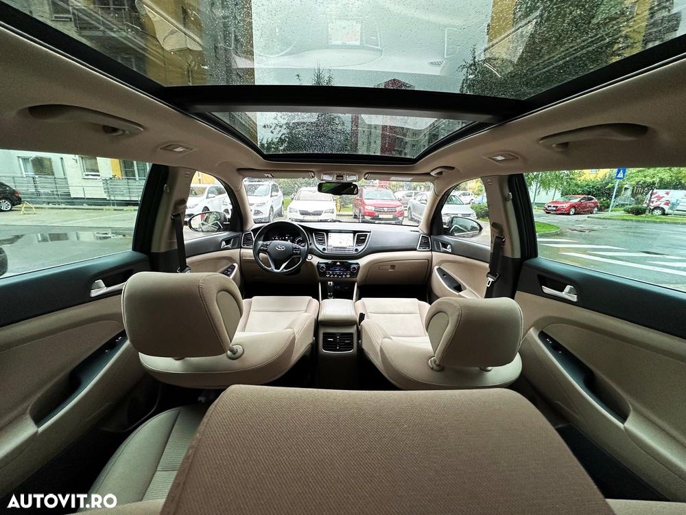 Hyundai Tucson blue 1.7 CRDi 2WD DCT Premium - 27