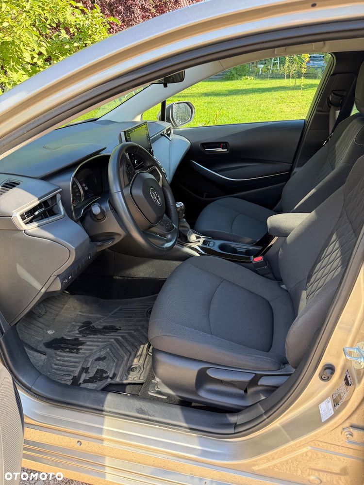 Toyota Corolla 1.5 Comfort - 10