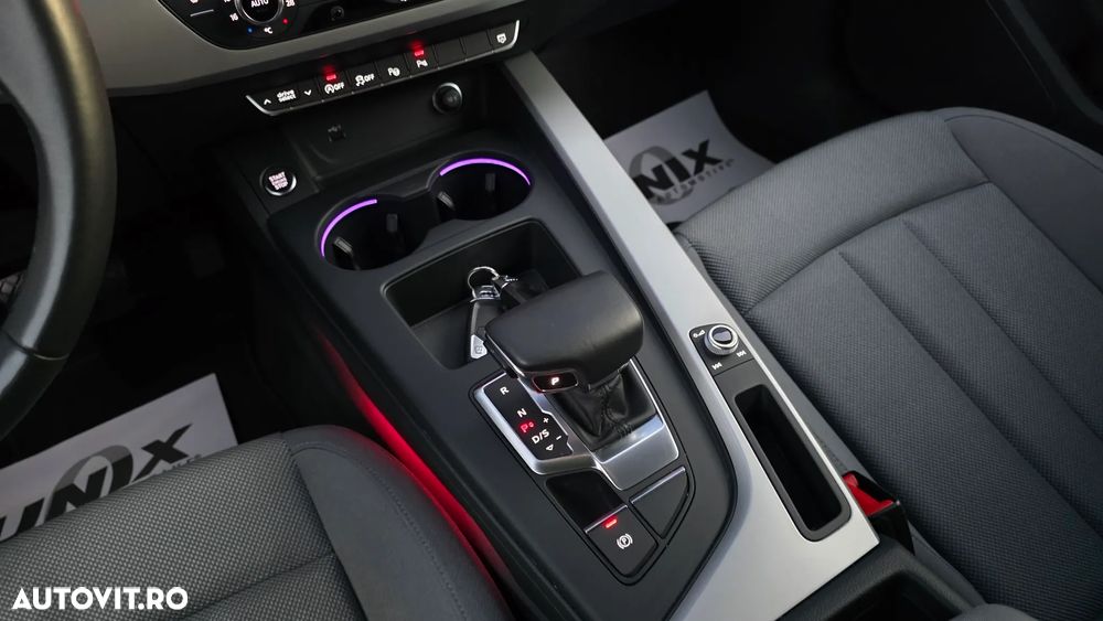 Audi A4 Avant 2.0 40 TDI S tronic MHEV S Line - 10