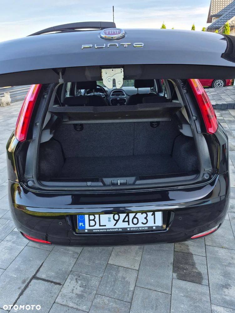 Fiat Grande Punto Actual 1.4 8V Estiva Blue&Me Euro5 - 20