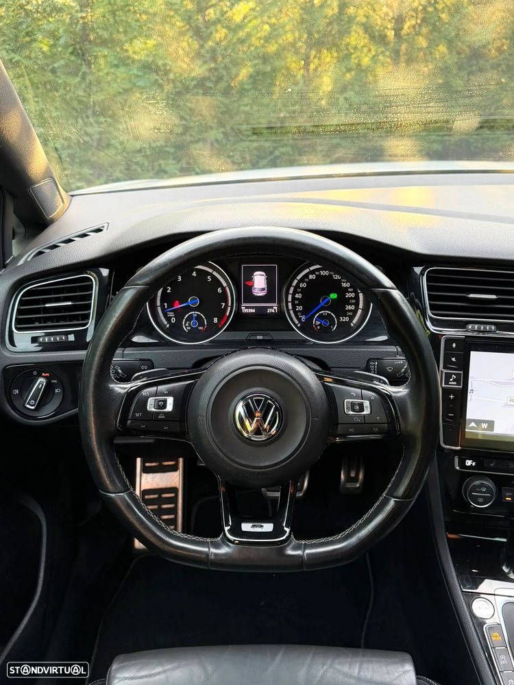 VW Golf R 4Motion BlueMotion DSG - 12