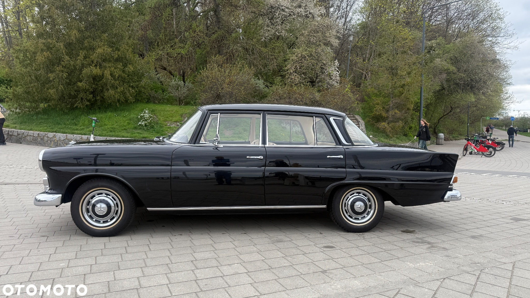 Mercedes-Benz Inny - 2