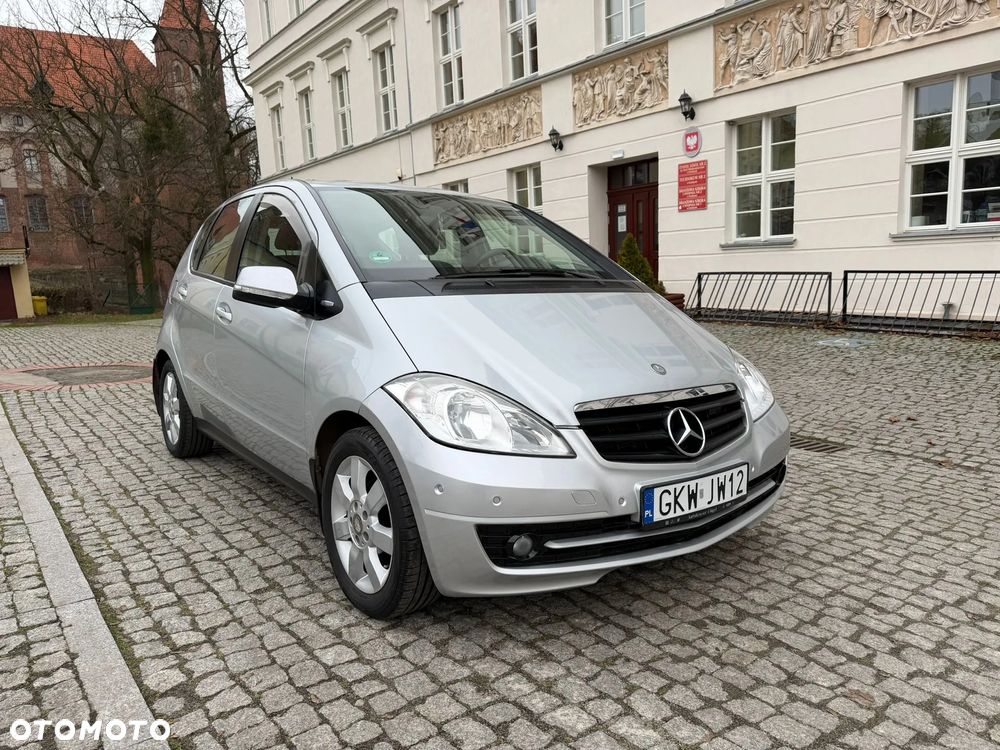 Mercedes-Benz Klasa A 150 BlueEFFICIENCY Elegance - 33