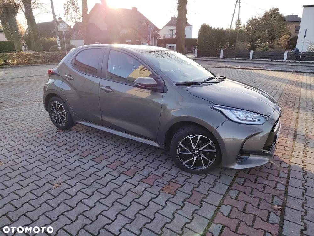 Toyota Yaris 1.5 Comfort - 1