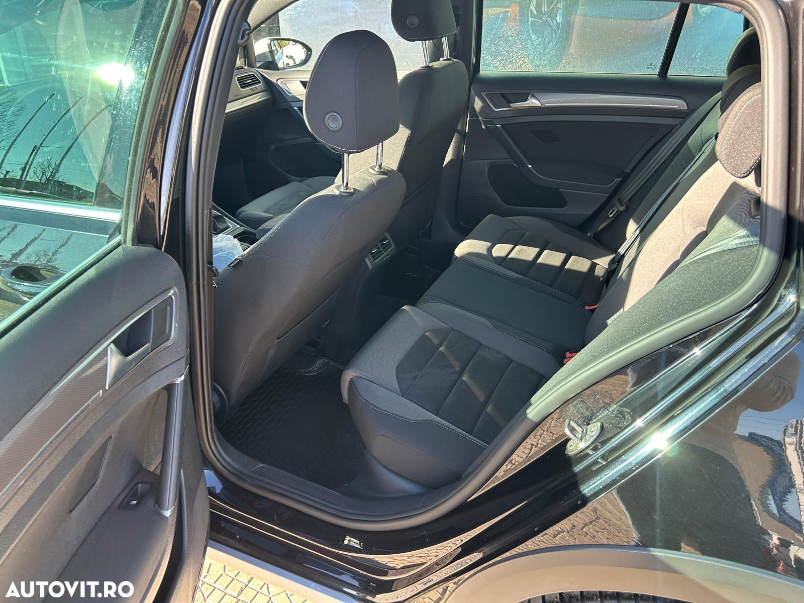 Volkswagen Golf Alltrack 2.0 TDI 4Motion BlueMotion Techn DSG - 12