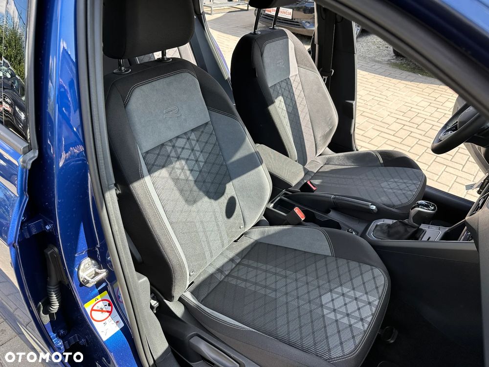 Volkswagen Polo - 22