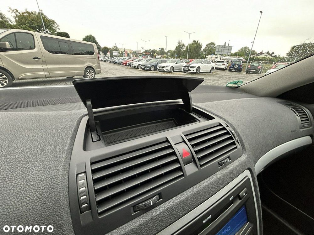 Skoda Octavia 1.6 TDI DPF Ambition - 13