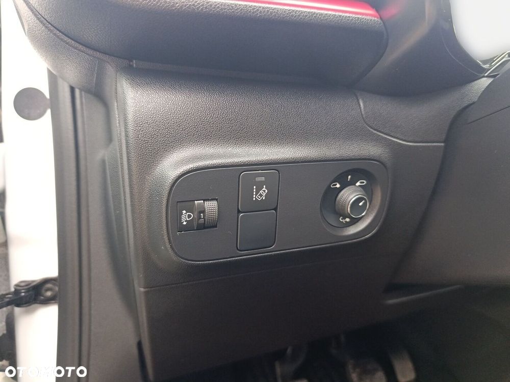 Citroën C3 1.2 PureTech Elle S&S - 19
