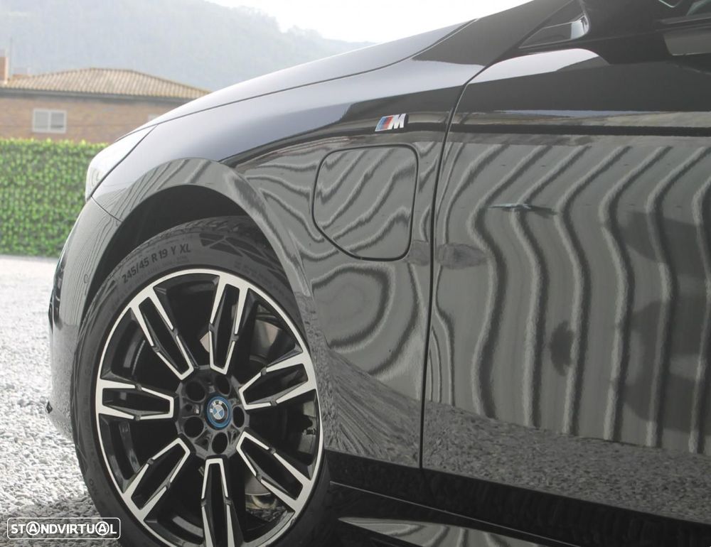 BMW 530 e Pack Desportivo M - 52