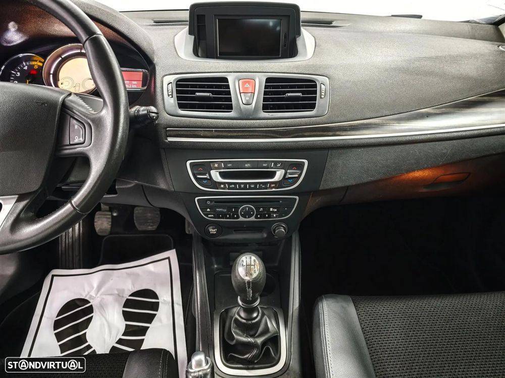 Renault Mégane 1.5 dCi Dynamique - 13