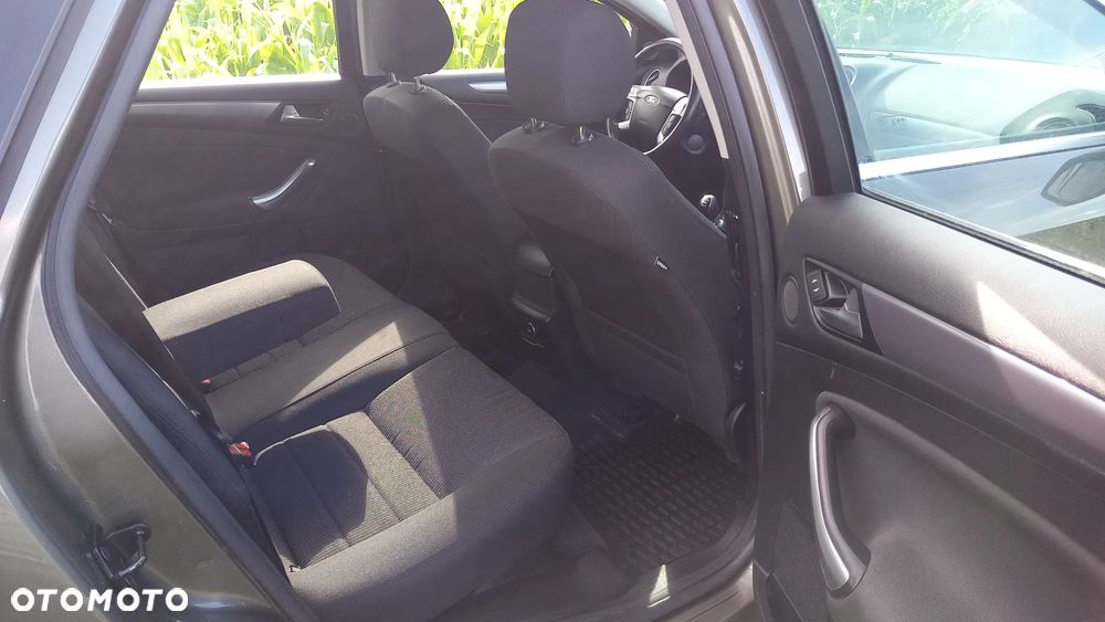 Ford Mondeo 1.6 TDCi Start-Stopp Titanium - 13