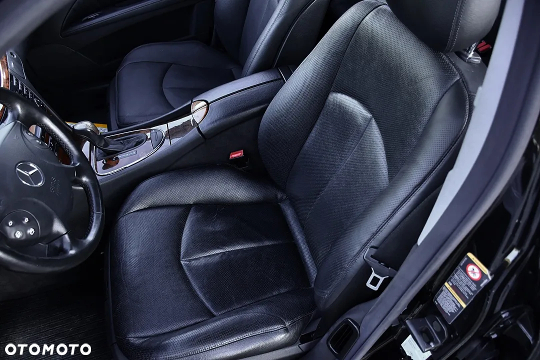 Mercedes-Benz Klasa E 320 4-Matic T Avantgarde - 33