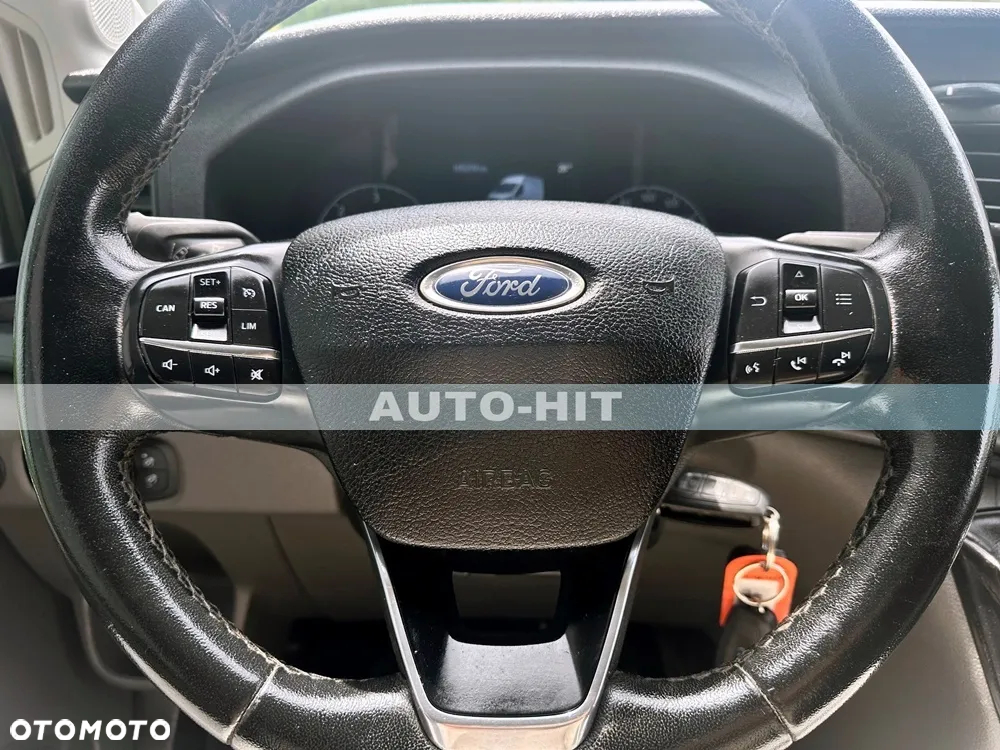 Ford Transit - 27