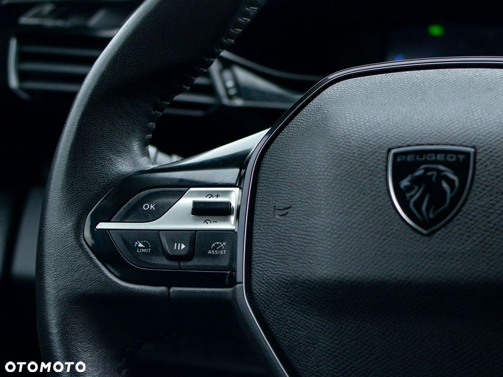 Peugeot 308 1.5 BlueHDi Active Pack S&S EAT8 - 19