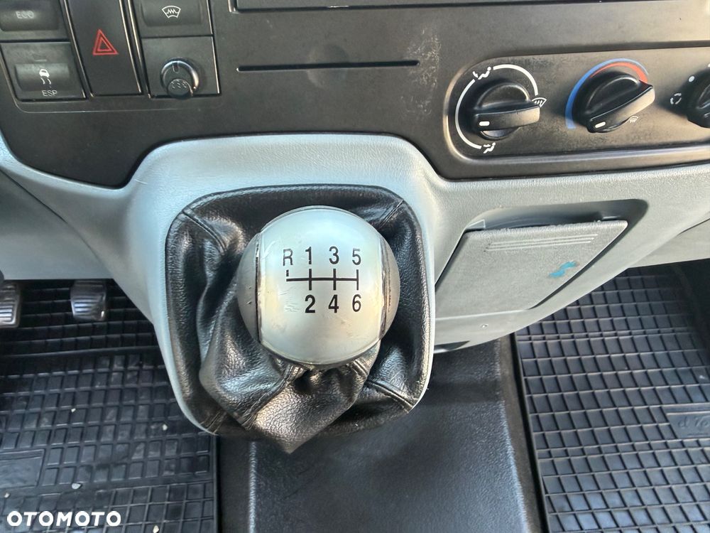 Ford Transit Doka Brygadowy Załogowy Skrzynia Plandeka 6 os. 2.2 TDCI 125KM Webasto - 18