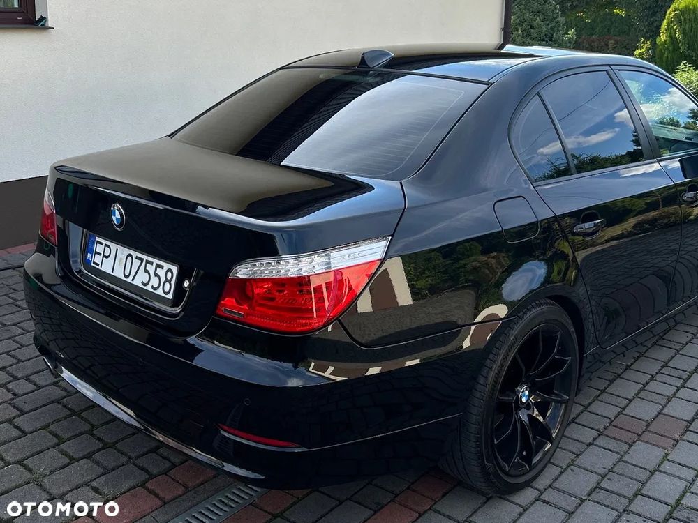 BMW Seria 5 520d Edition Lifestyle - 37